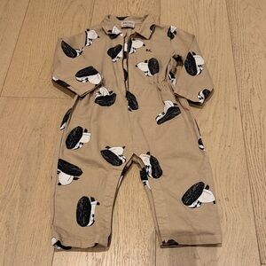 Bobo Choses Tan and Black Patterned Footie